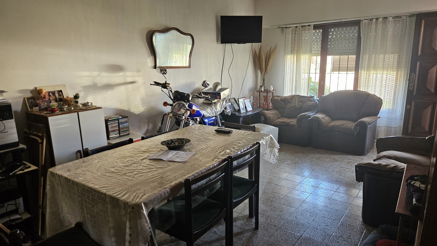 venta Chalet 3 ambientes con dependencia cochera y jardin cerca del mar