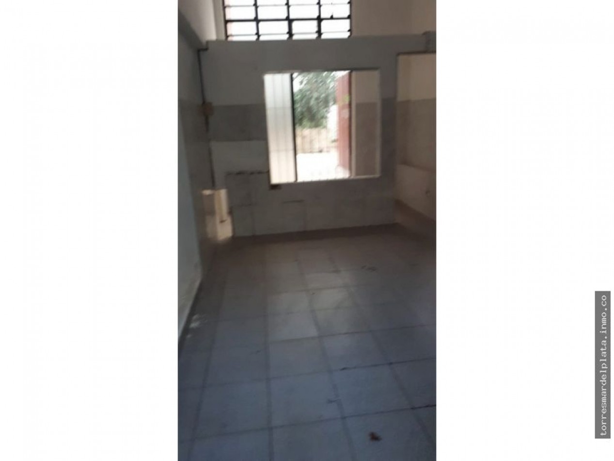 LOCAL COMERCIAL CON BAJAS EXPENSAS EN ZONA TRIBUNALES