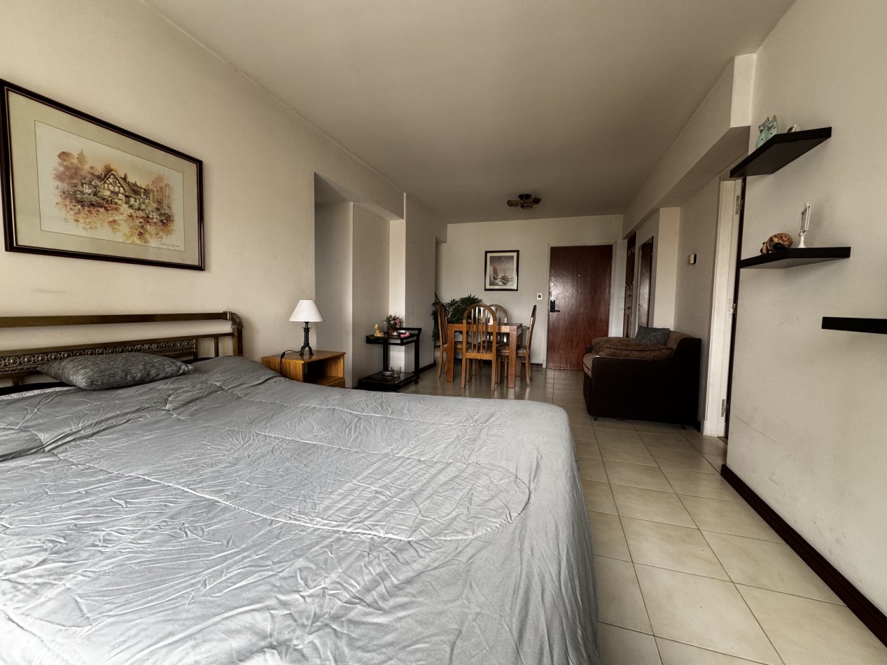 DEPARTAMENTO MONOAMBIENTE - A 1 CUADRA DE LA PLAYA