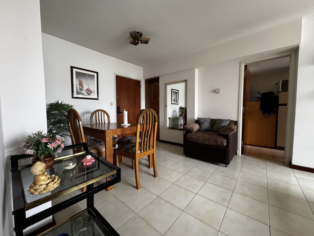 DEPARTAMENTO MONOAMBIENTE - A 1 CUADRA DE LA PLAYA