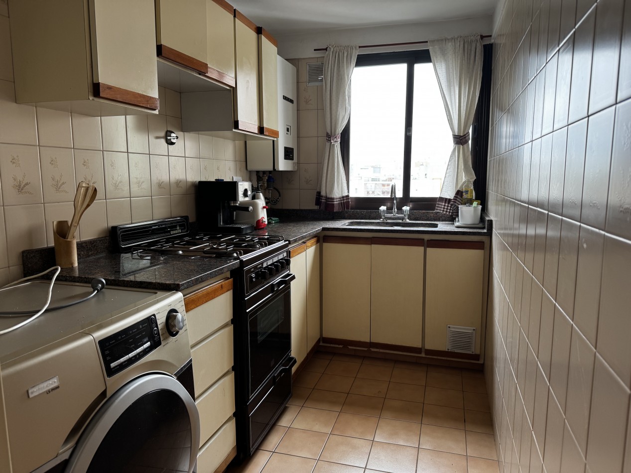 DEPARTAMENTO MONOAMBIENTE - A 1 CUADRA DE LA PLAYA