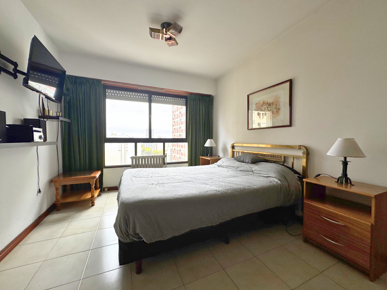 DEPARTAMENTO MONOAMBIENTE - A 1 CUADRA DE LA PLAYA