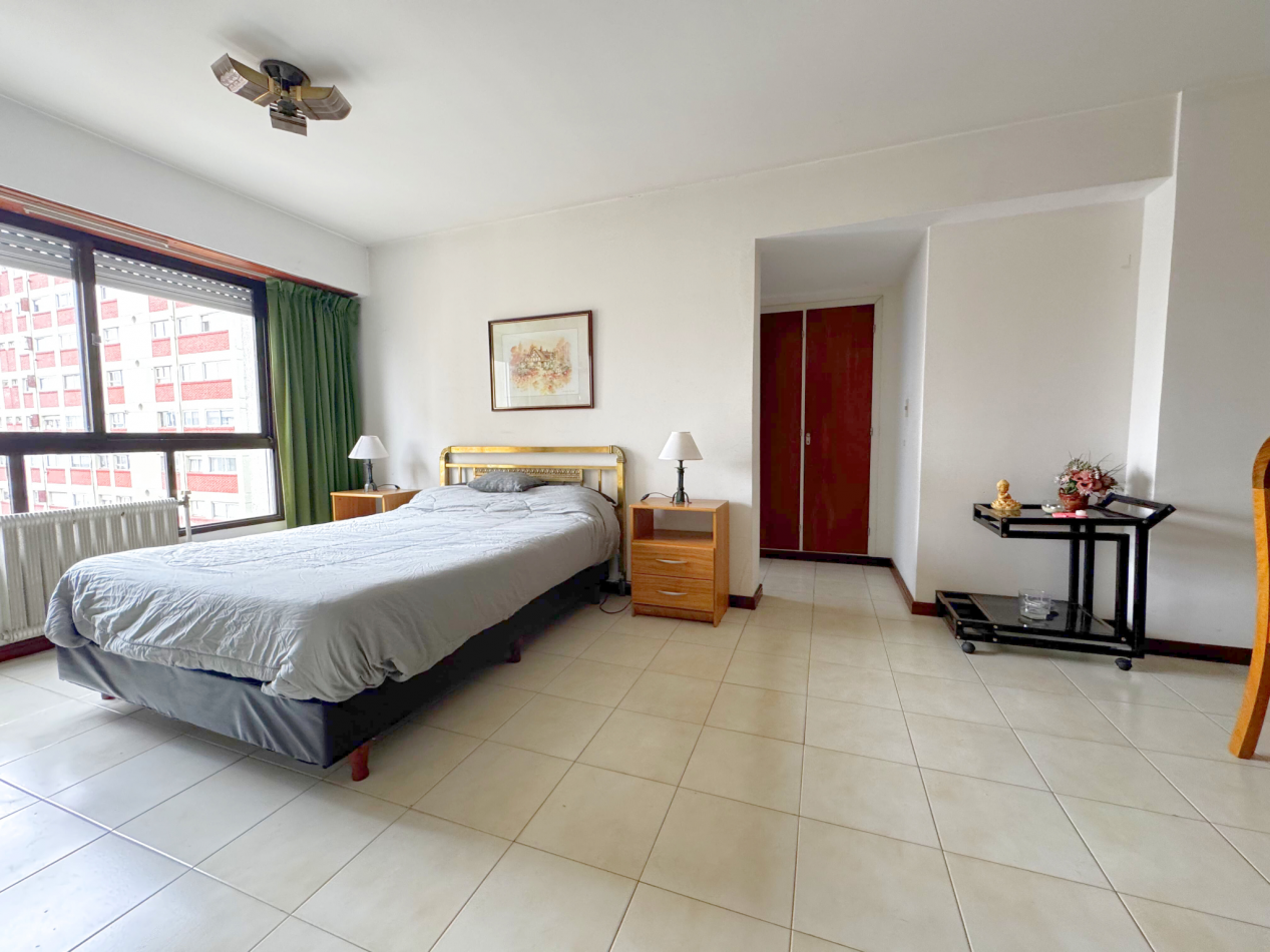 DEPARTAMENTO MONOAMBIENTE - A 1 CUADRA DE LA PLAYA