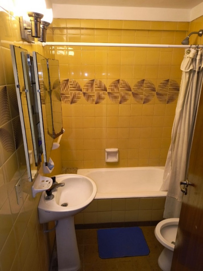Venta Departamento 2 Ambientes a la Calle - Santiago del Estero 1660, 4° Piso