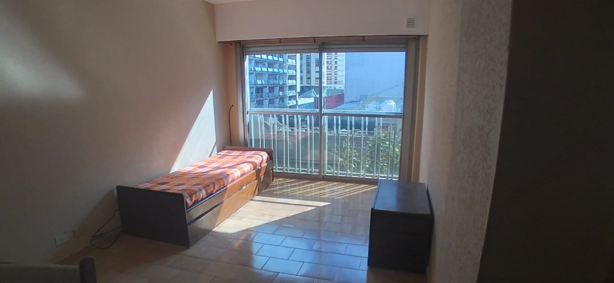 Venta Departamento 2 Ambientes a la Calle - Santiago del Estero 1660, 4° Piso