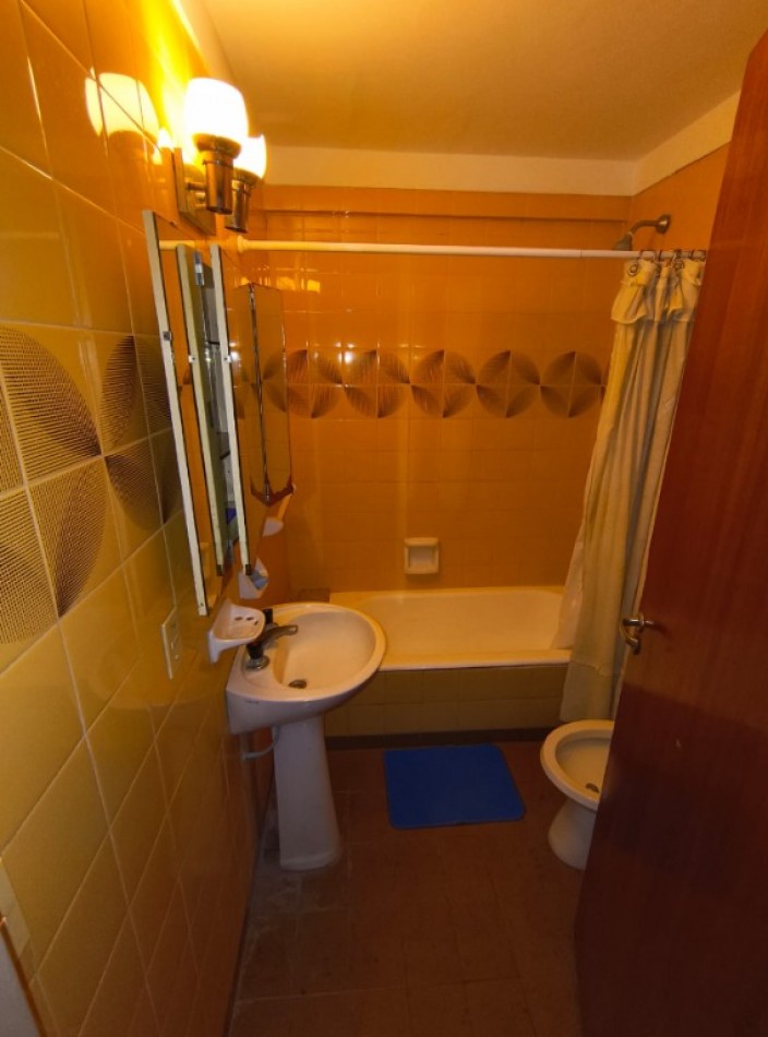 Venta Departamento 2 Ambientes a la Calle - Santiago del Estero 1660, 4° Piso