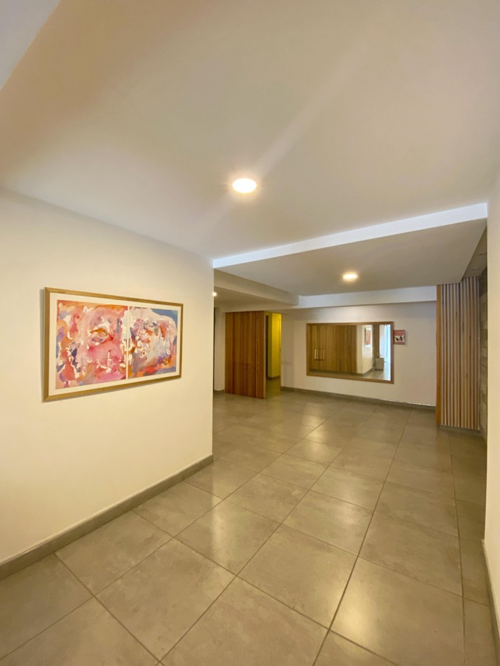 Departamento de 1 Ambiente a la Calle con Balcon Frances - Colon 3180, Mar del Plata