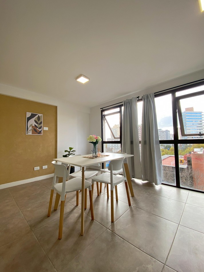 Departamento de 1 Ambiente a la Calle con Balcon Frances - Colon 3180, Mar del Plata