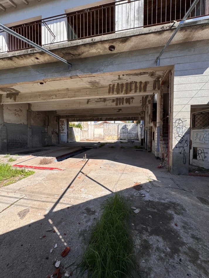 Lote con Anteproyecto en Barrio Los Troncos - Mar del Plata