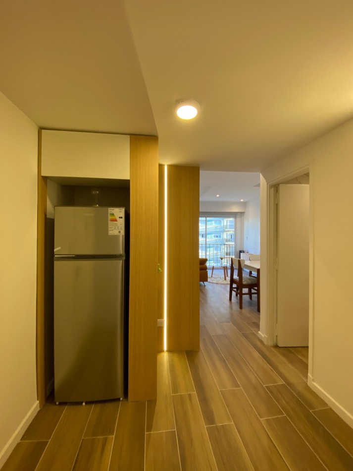 Departamento 2 Ambientes a la Calle con Balcon - Reciclado y Amoblado