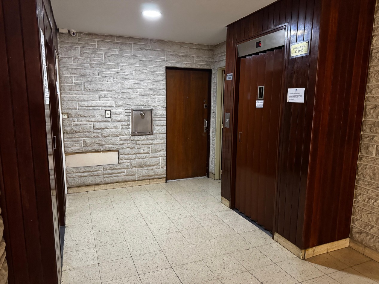 Departamento de 3 Ambientes con Balcon y Vista Abierta - Zona Centro Mar del Plata - APTO CREDITO