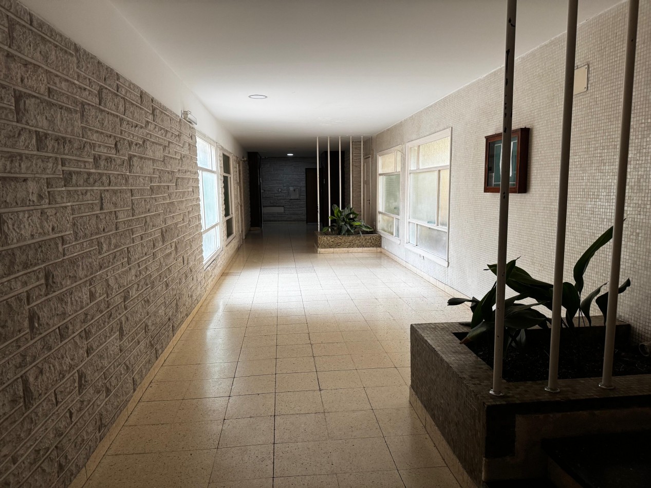 Departamento de 3 Ambientes con Balcon y Vista Abierta - Zona Centro Mar del Plata - APTO CREDITO