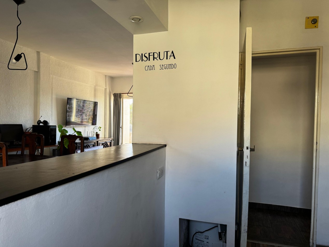 4 AMBIENTES CON BALCON TERRAZA Y VISTA ABIERTA EN ZONA SAN CARLOS