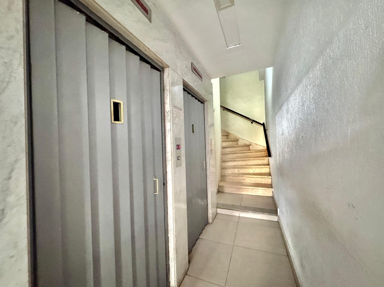 MONOAMBIENTE CON BALCON A LA CALLE EN EXCELENTE UBICACION