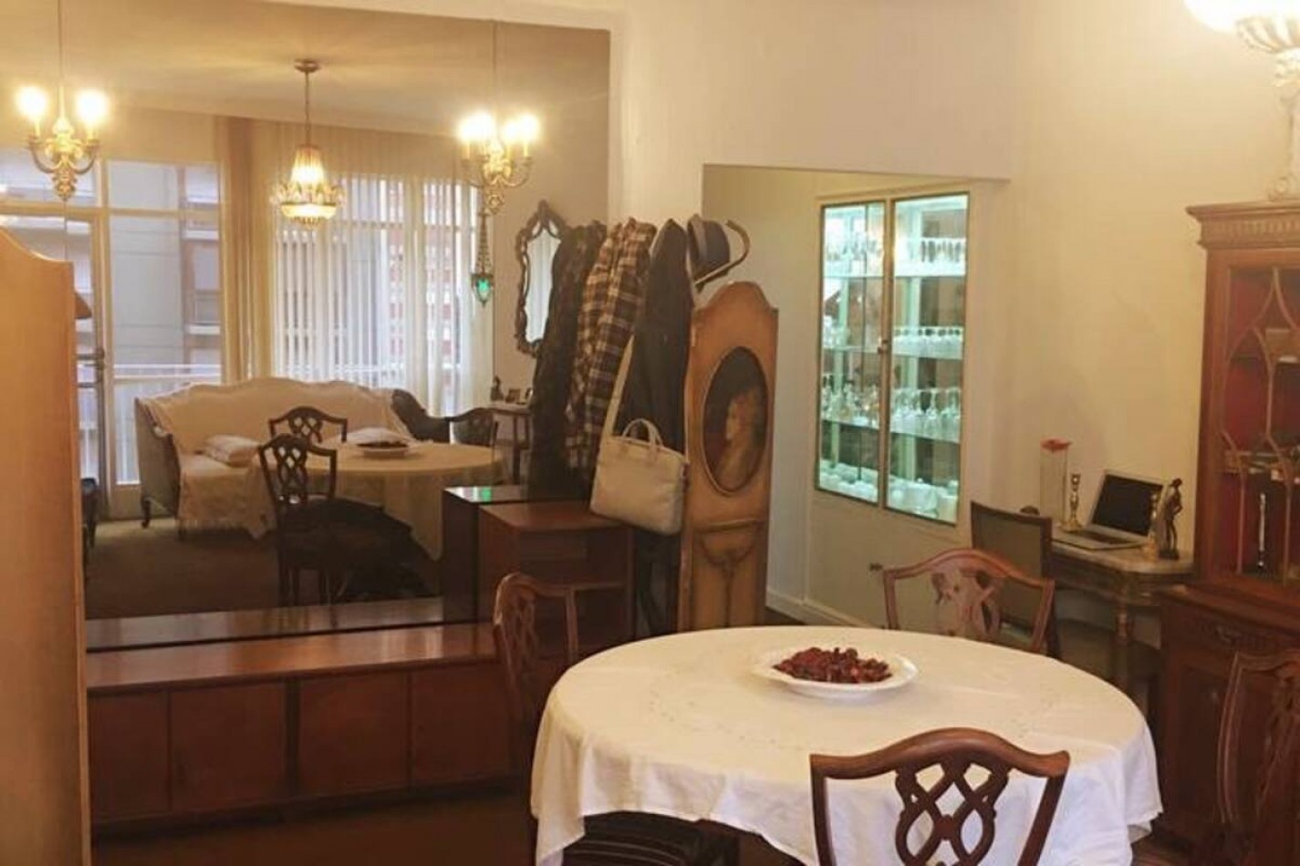 3 AMBIENTES CON BALCON AL FRENTE Y VISTA PARCIAL AL MAR EN EXCELENTE UBICACION