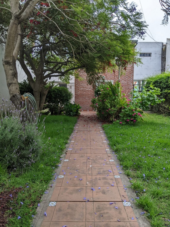 PH Totalmente Independiente en Venta - San Juan 55