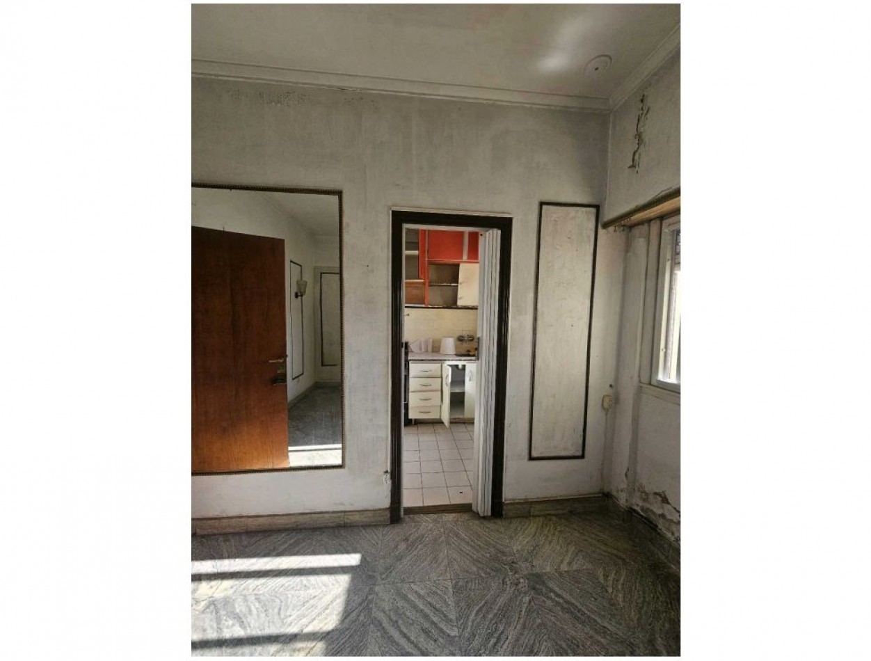 DEPARTAMENTO DE 3 AMBIENTES A RECICLAR