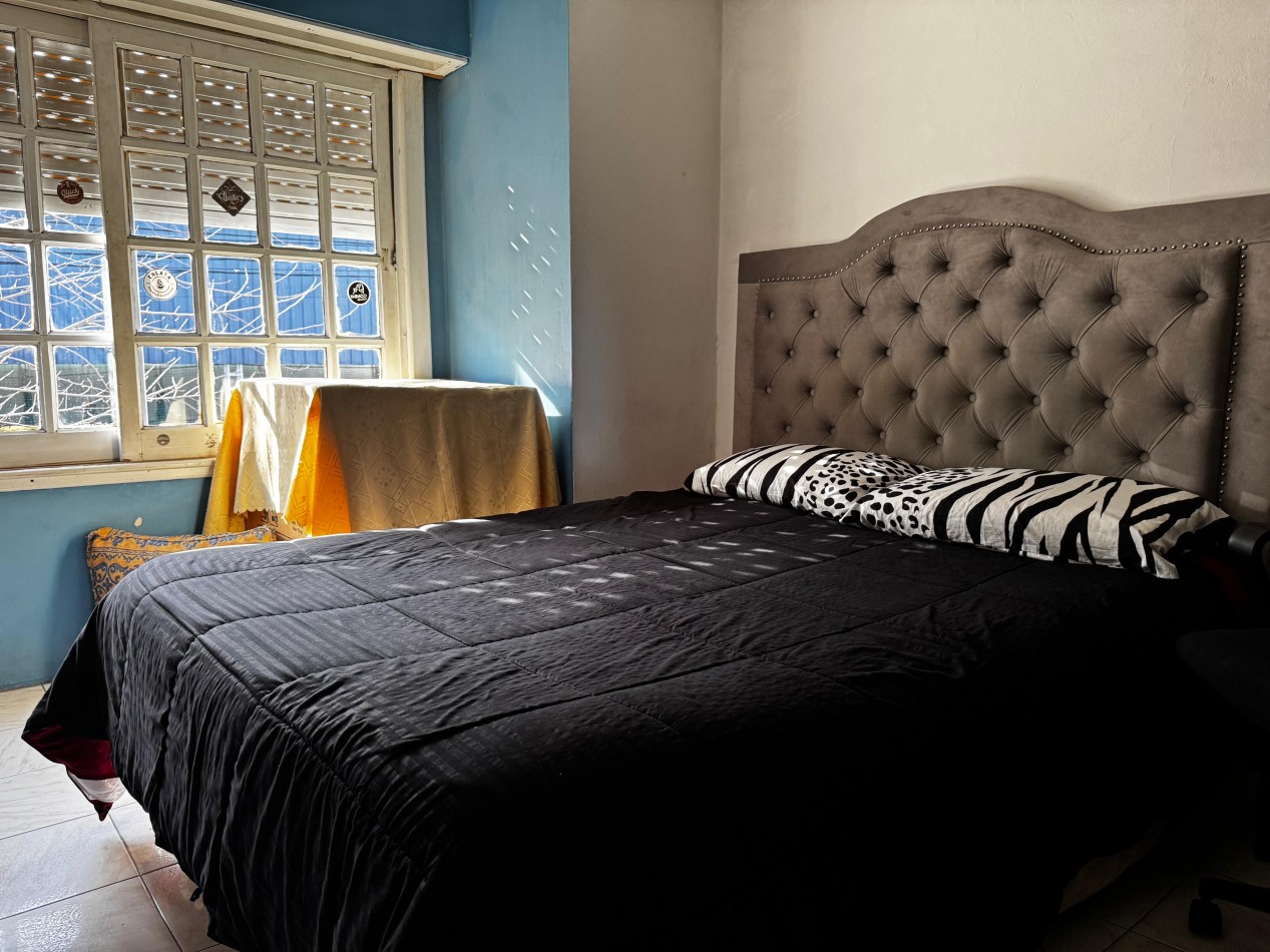 PH DE 3 AMBIENTES AL FRENTE CON BALCON, PATIO Y TERRAZA