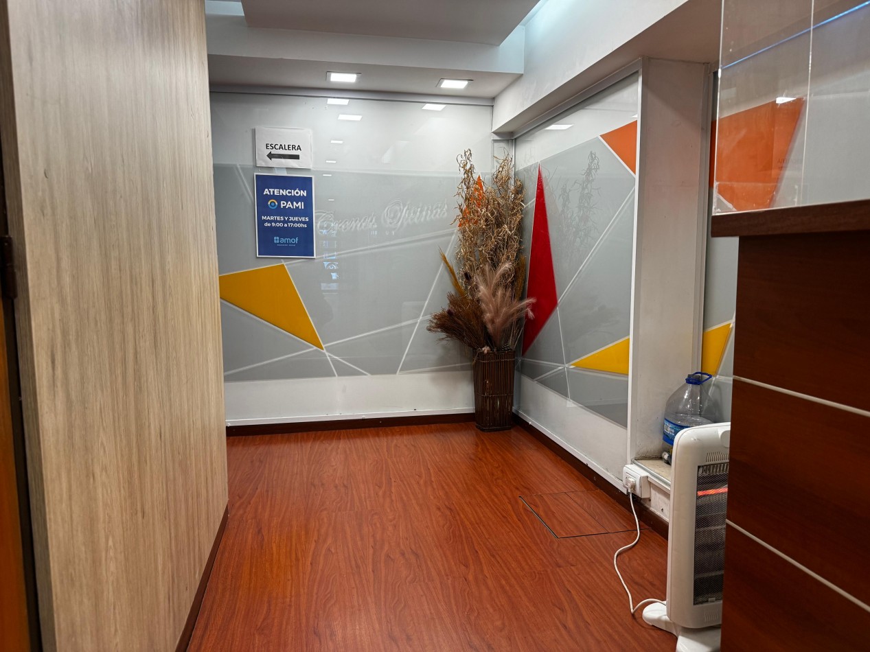 OFICINA EN ZONA CENTRO EN EDIFICIO EXCLUSIVO PARA OFICINAS
