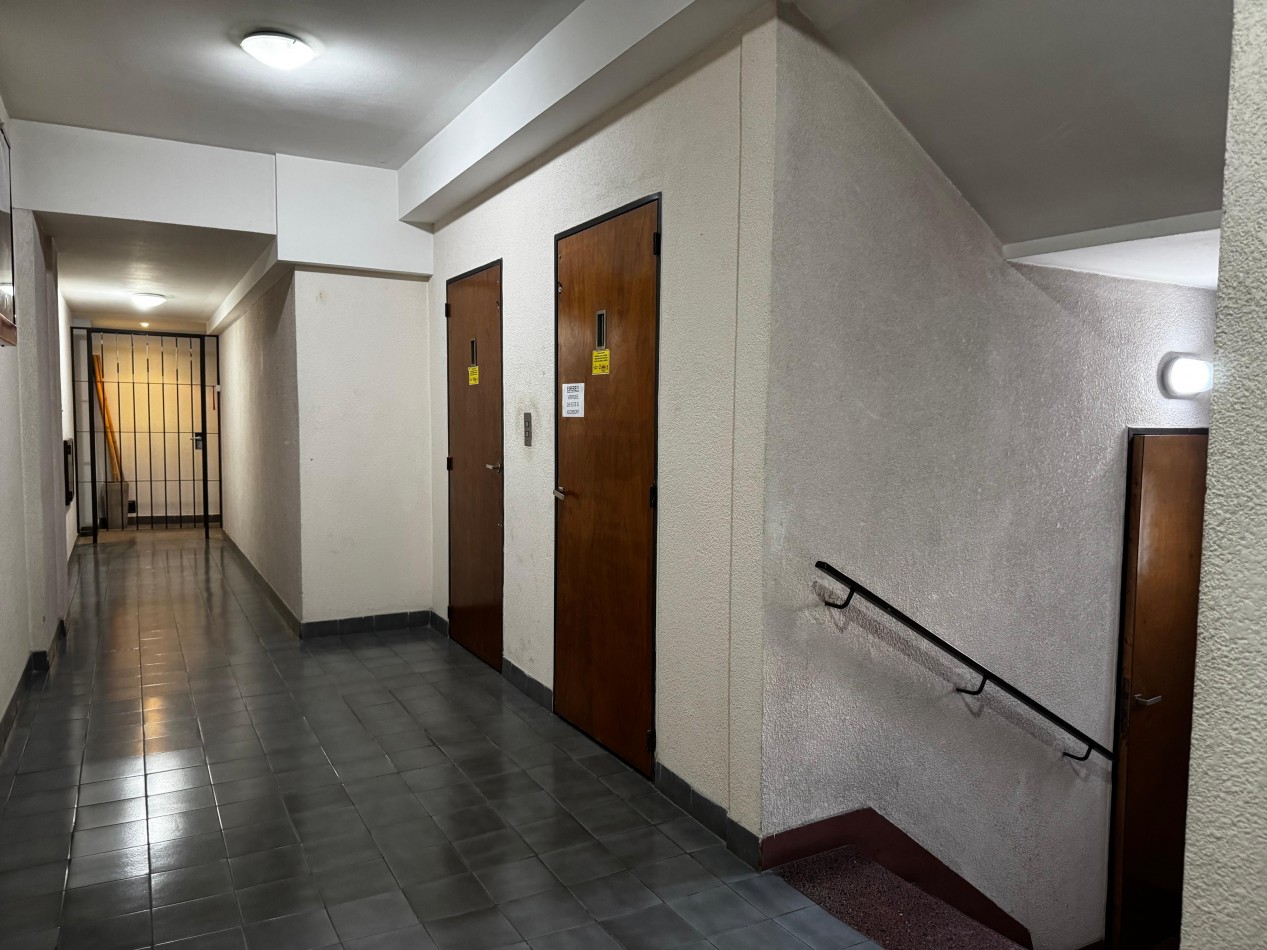 OFICINA EN ZONA CENTRO EN EDIFICIO EXCLUSIVO PARA OFICINAS