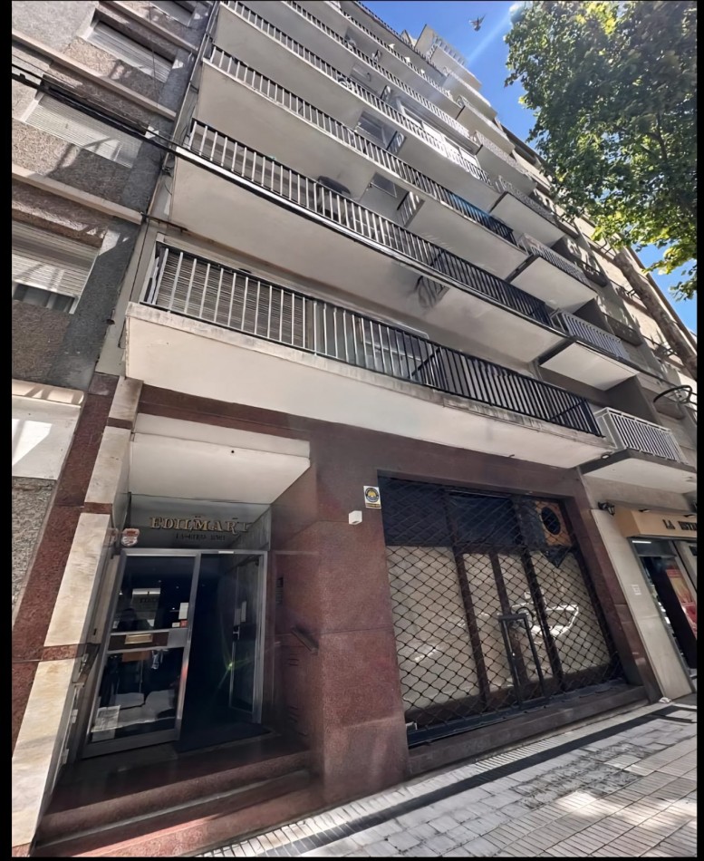 2 AMBIENTES A LA CALLE CON BALCON Y UBICACION TURISTICA ESTRATEGICA