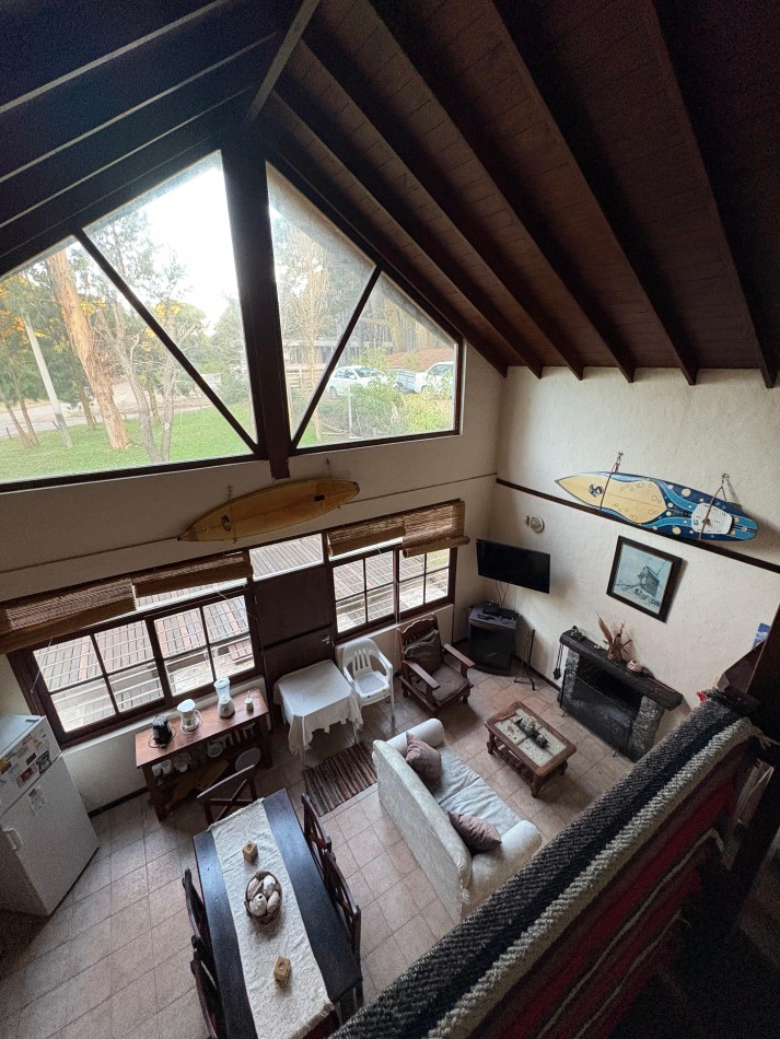 Amplia Casa en Venta en Mar de las Pampas - Excelente Oportunidad para Vivienda o Vacaciones con Alta Rentabilidad