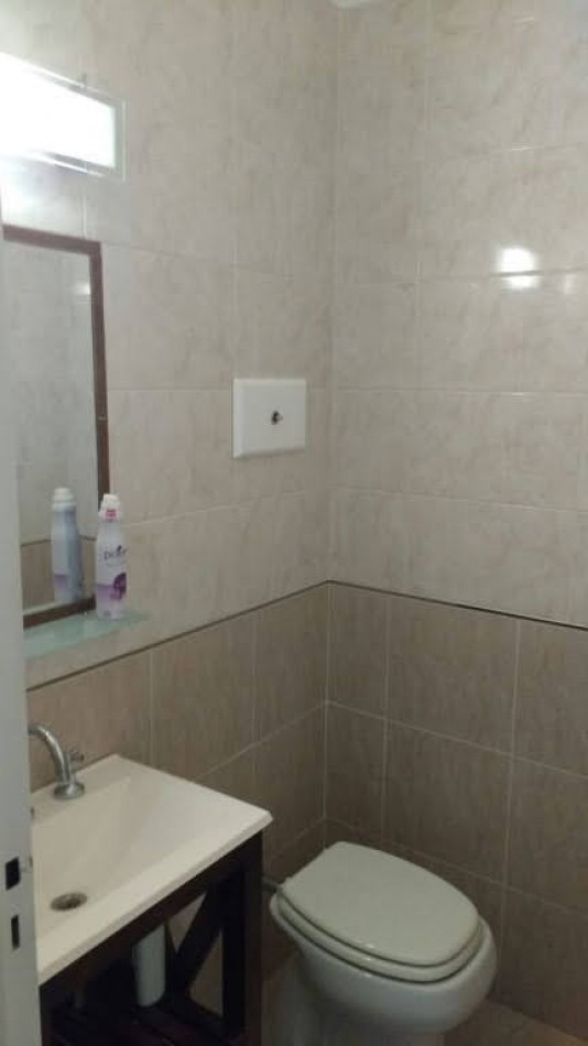 DEPARTAMENTO TIPO PENTHOUSE 4 AMBIENTES CON TERRAZA/QUINCHO/PARRILLA Y VISTA PARCIAL AL MAR EN ZONA PASEO ALDREY - APTO CREDITO