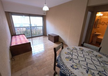 Venta Departamento 2 Ambientes a la Calle - Santiago del Estero 1660, 4° Piso