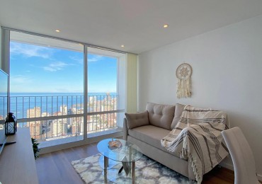 EXCLUSIVO 2 AMBIENTES RECICLADO CON BALCON AL FRENTE Y VISTA AL MAR EN EL EMBLEMATICO EDIFICIO HAVANNA - PISO 39