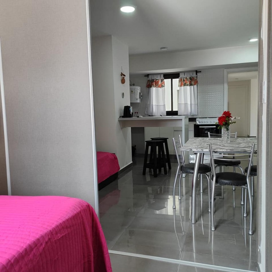 Departamento 1 ambiente en punta mogotes a metros de la playa!