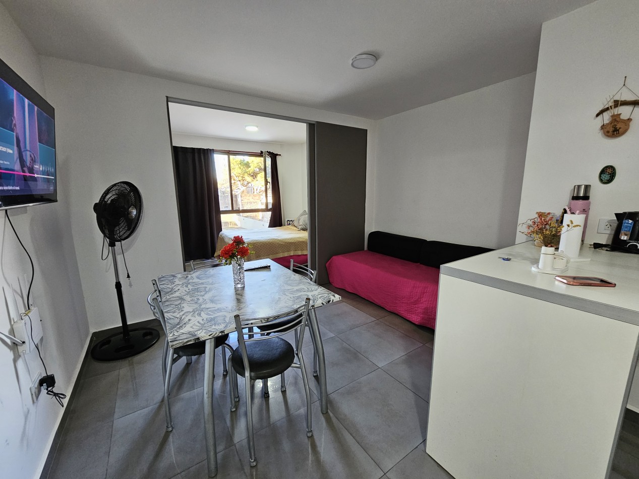 Departamento 1 ambiente en punta mogotes a metros de la playa!
